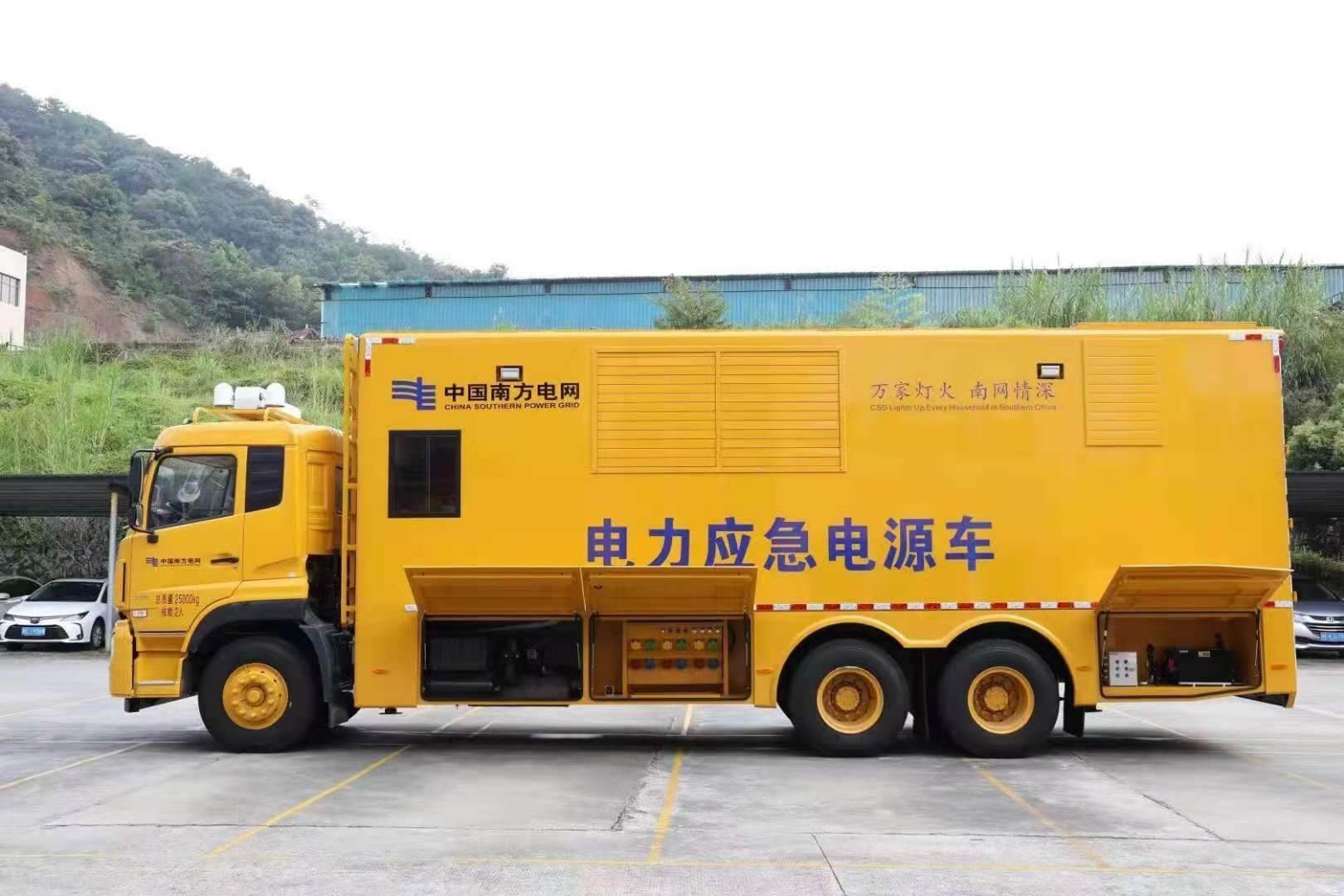 安龙安康大型柴油发电机发电车UPS电源出租租赁